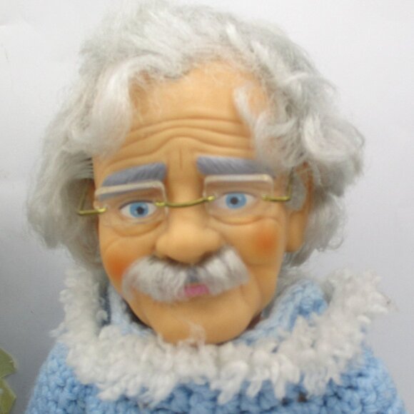 Elderly Couple Dolls With Handmade Crochet Outfits & Glasses - Grandma & Grandpa - Picture 4 of 5